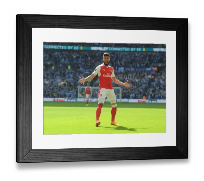 Framed Print : Olivier Giroud's Stunning FA Cup Semi-Final Goal: Arsenal vs Manchester City