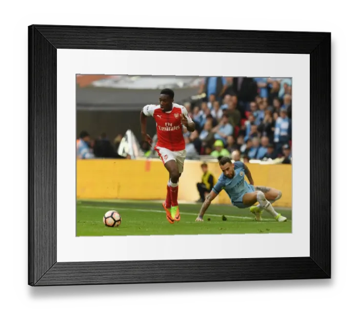 Framed Print : Battle at the FA Cup Semi-Final: Welbeck Outmaneuvers Otamendi - Arsenal vs. Manchester City Framed Print : Battle at the FA Cup Semi-Final: Welbeck Outmaneuvers Otamendi - Arsenal vs. Manchester City