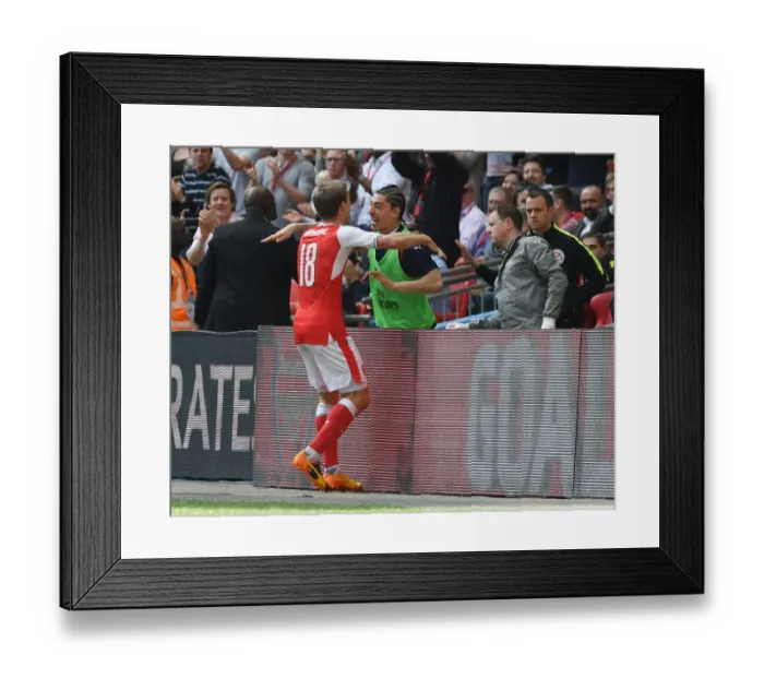 Framed Print : Arsenal's Monreal and Bellerin Celebrate Goal in FA Cup Semi-Final vs. Manchester City