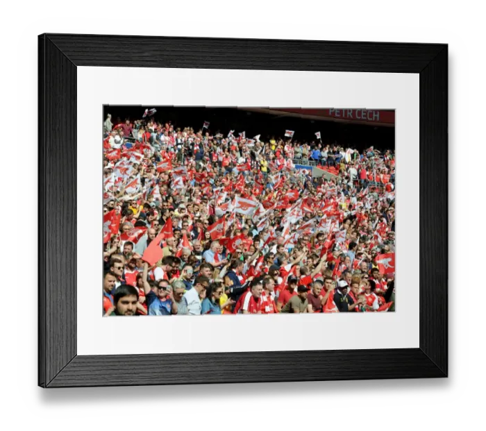 Framed Print : Arsenal vs Manchester City: A Passionate Showdown of FA Cup Semi-Final Fans Framed Print : Arsenal vs Manchester City: A Passionate Showdown of FA Cup Semi-Final Fans