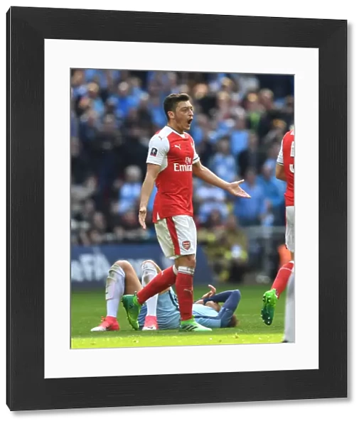 Mesut Ozil in Action: Arsenal vs Manchester City - FA Cup Semi-Final, 2017