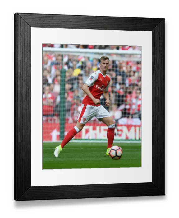 Framed Print : Rob Holding in Action: Arsenal vs Manchester City - FA Cup Semi-Final Framed Print : Rob Holding in Action: Arsenal vs Manchester City - FA Cup Semi-Final