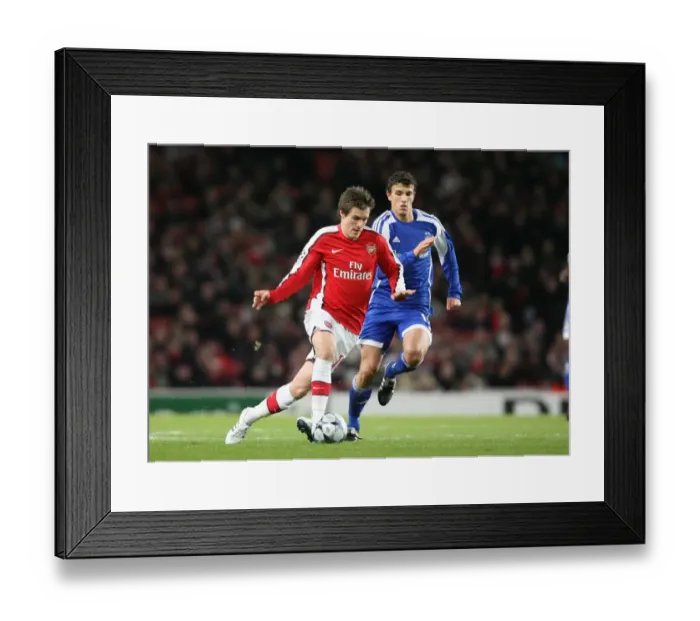 Framed Print : Aaron Ramsey (Arsenal) Roman Eremenko (Dynamo Kyiv)