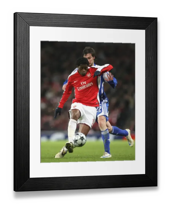 Framed Print : Alex Song (Arsenal) Artem Milevskiy (Dynamo Kyiv) Framed Print : Alex Song (Arsenal) Artem Milevskiy (Dynamo Kyiv)