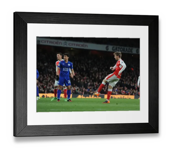Framed Print : Arsenal vs Leicester City: Premier League Showdown at Emirates Stadium (April 2017)