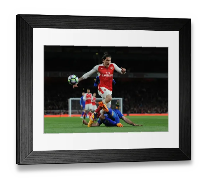 Framed Print : Hector Bellerin: Arsenal's Unstoppable Force Against Leicester City, Premier League 2016-17