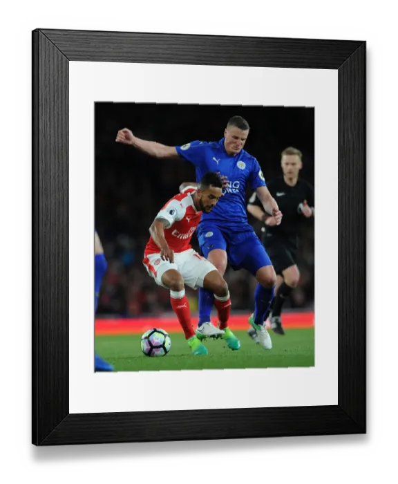 Framed Print : Arsenal vs Leicester City: Theo Walcott vs Robert Huth - Premier League Battle