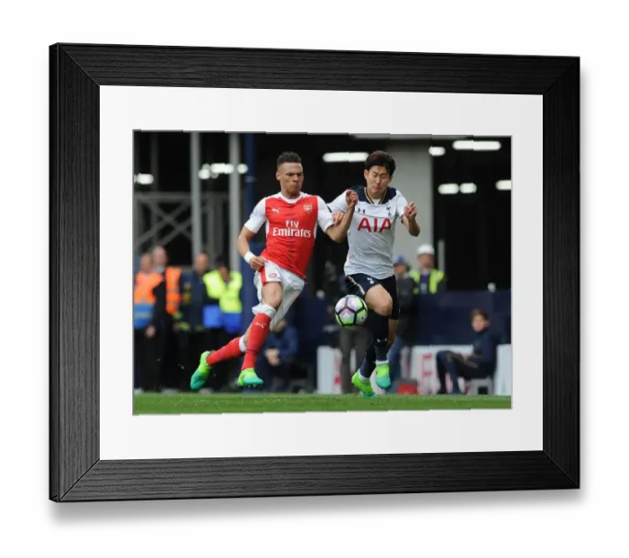 Framed Print : Clash of Titans: Gibbs vs. Son in the Battle of North London (Tottenham Hotspur v Arsenal, 2016-17) Framed Print : Clash of Titans: Gibbs vs. Son in the Battle of North London (Tottenham Hotspur v Arsenal, 2016-17)
