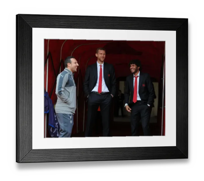Framed Print : Arsenal Trio Share a Laugh in the Tunnel Before Arsenal v Manchester United (2016-17)