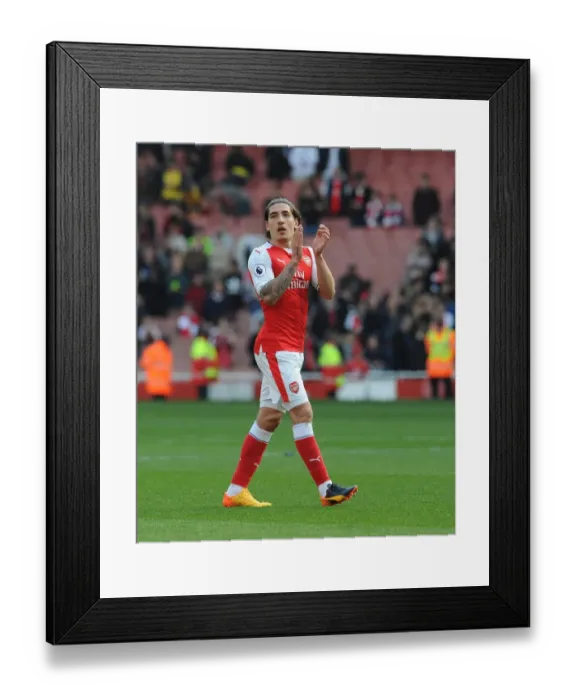 Framed Print : Hector Bellerin: Arsenal's Defensive Determination vs Manchester United (2016-17)