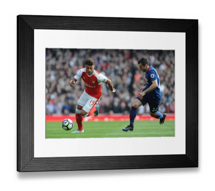 Framed Print : Clash of Skills: Oxlade-Chamberlain vs. Mkhitaryan - Arsenal vs. Manchester United, Premier League 2016-17 Framed Print : Clash of Skills: Oxlade-Chamberlain vs. Mkhitaryan - Arsenal vs. Manchester United, Premier League 2016-17