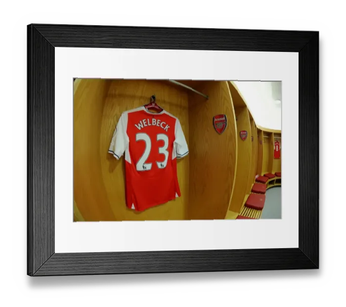 Framed Print : Danny Welbeck: Arsenal vs Manchester United, Premier League Showdown (2016-17) Framed Print : Danny Welbeck: Arsenal vs Manchester United, Premier League Showdown (2016-17)