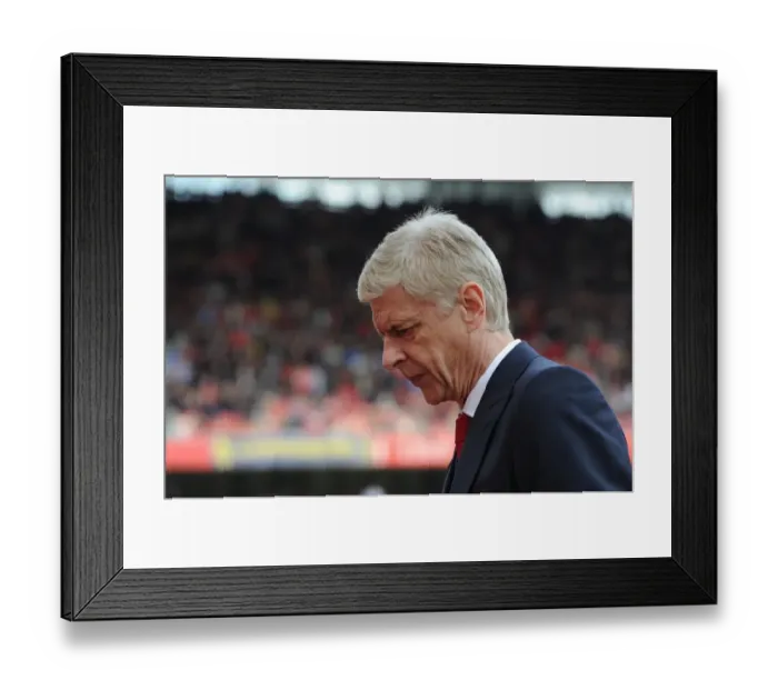 Framed Print : Arsene Wenger's Last Stand: Arsenal vs Manchester United (2016-17) Framed Print : Arsene Wenger's Last Stand: Arsenal vs Manchester United (2016-17)