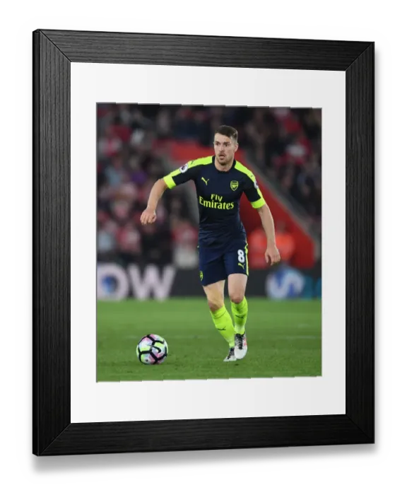 Framed Print : Aaron Ramsey in Action: Arsenal vs. Southampton, Premier League 2016-17