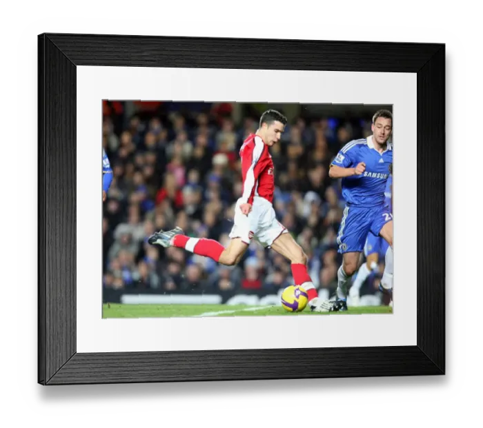 Framed Print : Robin van Persie's Thrilling Goal: Arsenal's 1-2 Lead Over Chelsea at Stamford Bridge, 2008