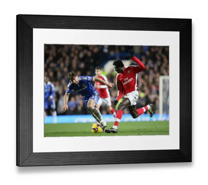 Framed Print : Adebayor and Ivanovic Clash: Chelsea 1-2 Arsenal, Premier League Rivalry, 2008