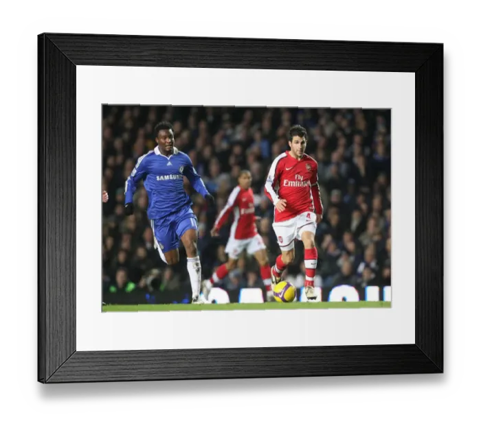 Framed Print : Cesc Fabregas (Arsenal) John Obi Mikel (Chelsea)