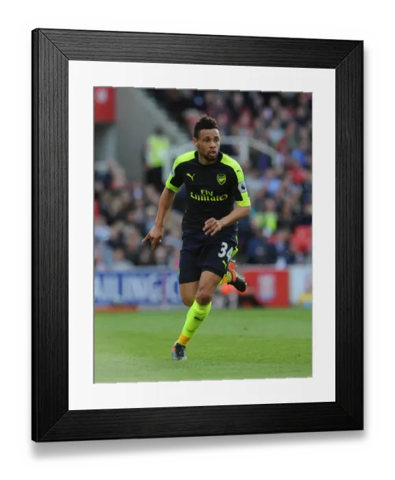 Framed Print : Francis Coquelin: In Action for Arsenal Against Stoke City, Premier League 2016-17