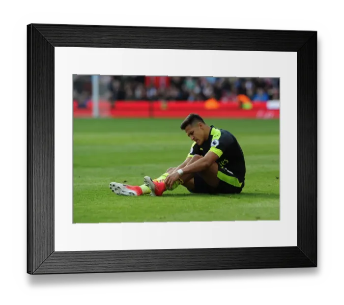 Framed Print : Alexis Sanchez in Action: Arsenal's Star Performance Against Stoke City, Premier League 2016-17 Framed Print : Alexis Sanchez in Action: Arsenal's Star Performance Against Stoke City, Premier League 2016-17