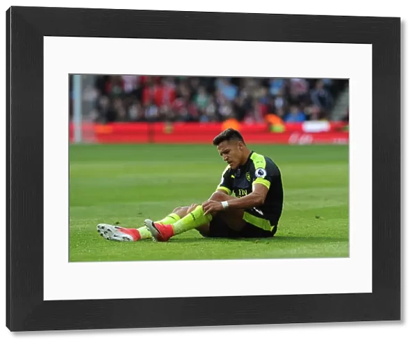 Alexis Sanchez in Action: Arsenal's Premier League Showdown at Stoke City (2016-17)