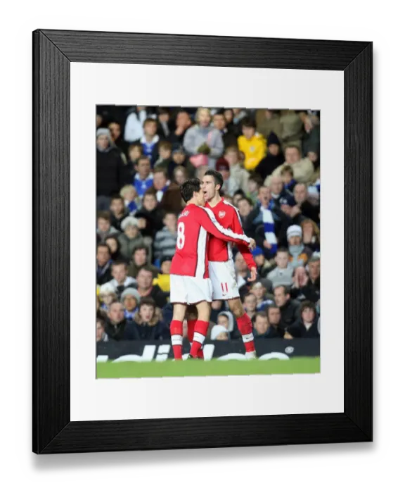 Framed Print : Robin van Persie's Brace: Arsenal's Thrilling 2-1 Victory Over Chelsea in the Premier League Framed Print : Robin van Persie's Brace: Arsenal's Thrilling 2-1 Victory Over Chelsea in the Premier League