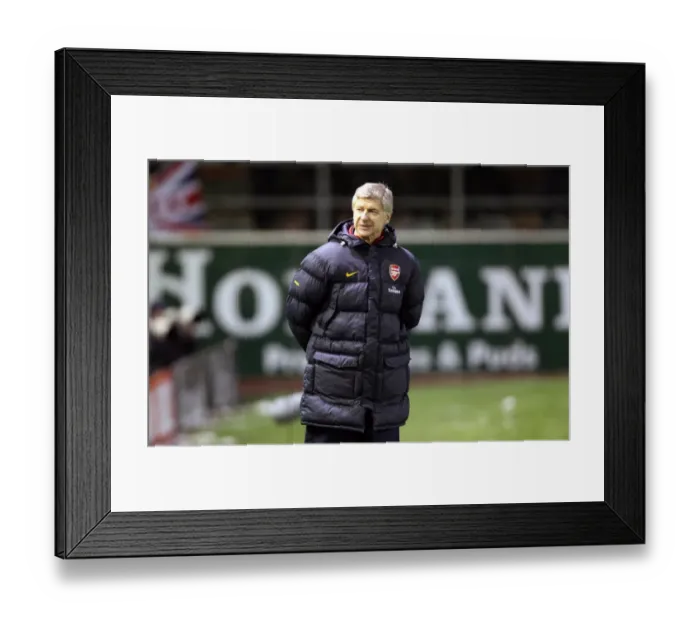 Framed Print : Arsene Wenger: Disappointment in Quarter-Final Defeat at Burnley (2:0) Framed Print : Arsene Wenger: Disappointment in Quarter-Final Defeat at Burnley (2:0)