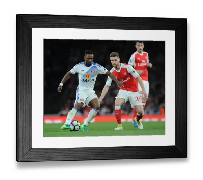 Framed Print : Mustafi vs Defoe: A Riveting Rivalry - Arsenal's Victory Over Sunderland (2016-17) Framed Print : Mustafi vs Defoe: A Riveting Rivalry - Arsenal's Victory Over Sunderland (2016-17)
