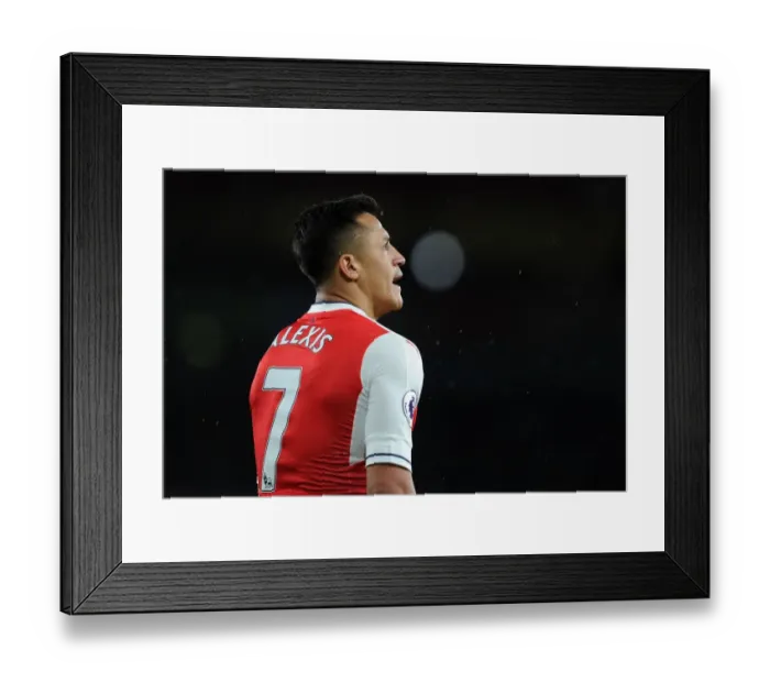 Framed Print : Alexis Sanchez in Action: Arsenal vs. Sunderland, Premier League 2016-17