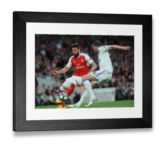 Framed Print : Giroud vs. O'Shea: A Strategic Showdown at Emirates Stadium - Arsenal vs. Sunderland, Premier League 2016-17