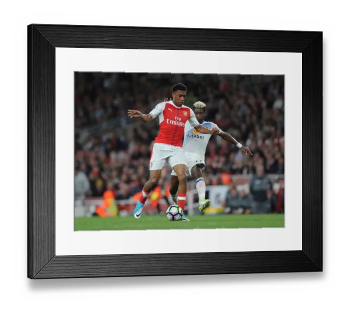 Framed Print : Arsenal v Sunderland - Premier League
