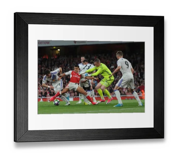 Framed Print : Clash at Emirates: Sanchez vs Gooch and Pickford in Intense Arsenal v Sunderland Battle Framed Print : Clash at Emirates: Sanchez vs Gooch and Pickford in Intense Arsenal v Sunderland Battle