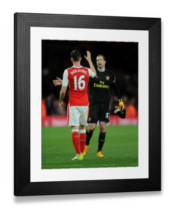 Framed Print : Arsenal: Cech and Holding Celebrate Victory Over Sunderland Framed Print : Arsenal: Cech and Holding Celebrate Victory Over Sunderland