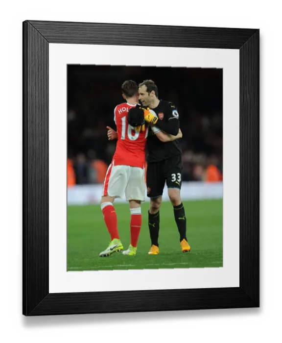 Framed Print : Arsenal's Unforgettable Victory Dance: Cech and Holding Celebrate Premier League Triumph over Sunderland