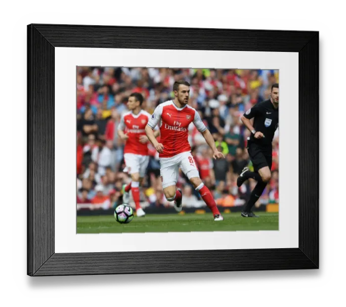 Framed Print : Aaron Ramsey in Action: Arsenal vs Everton, Premier League 2016-17