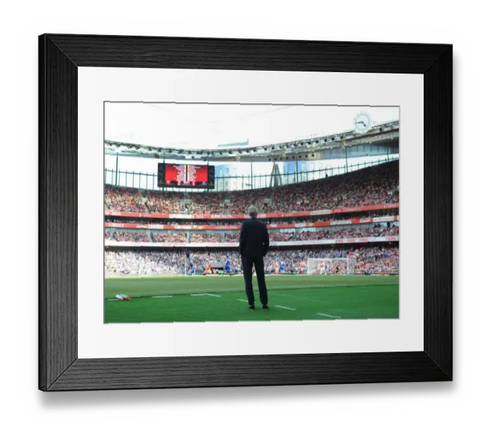 Framed Print : Arsene Wenger Leads Arsenal Against Everton in Premier League Showdown (2016-17) Framed Print : Arsene Wenger Leads Arsenal Against Everton in Premier League Showdown (2016-17)