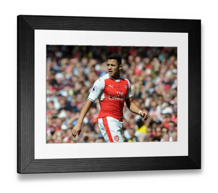 Framed Print : Alexis Sanchez in Action: Arsenal vs. Everton, Premier League 2016-17 Framed Print : Alexis Sanchez in Action: Arsenal vs. Everton, Premier League 2016-17