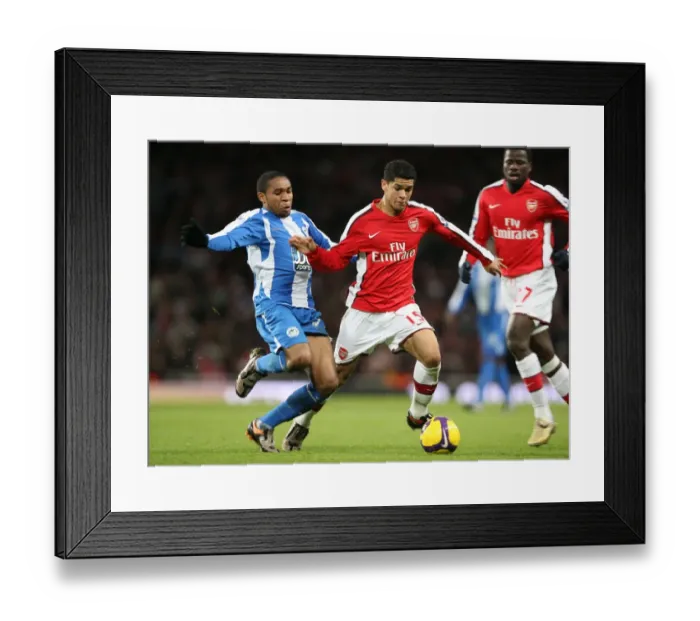 Framed Print : Denilson (Arsenal) Wilson Palacios (Wigan)