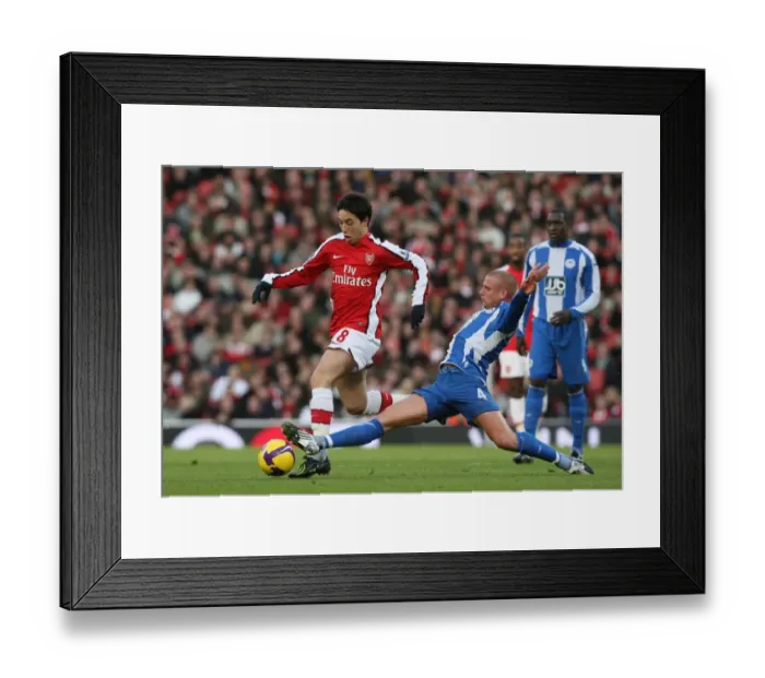 Framed Print : Samir Nasri (Arsenal) Lee Cattermole (Wigan) Framed Print : Samir Nasri (Arsenal) Lee Cattermole (Wigan)