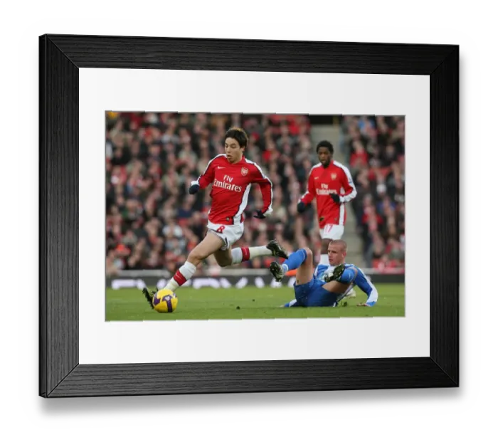 Framed Print : Nasri's Strike: Arsenal's 1-0 Victory Over Wigan (6 / 12 / 2008)