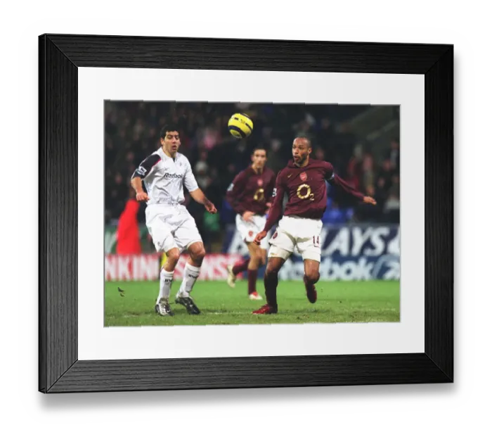 Framed Print : Thierry Henry (Arsenal) Tal Ben Haim (Bolton). Bolton Wanderers 2: 0 Arsenal Framed Print : Thierry Henry (Arsenal) Tal Ben Haim (Bolton). Bolton Wanderers 2: 0 Arsenal