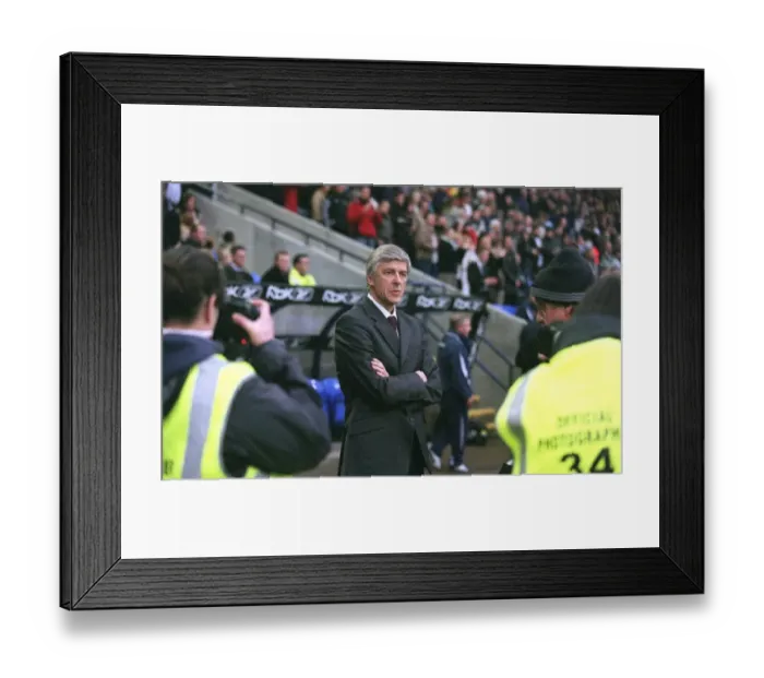 Framed Print : Wenger at Reebok: Arsenal's 2-0 Loss to Bolton Wanderers, FA Premiership, 5 / 12 / 05