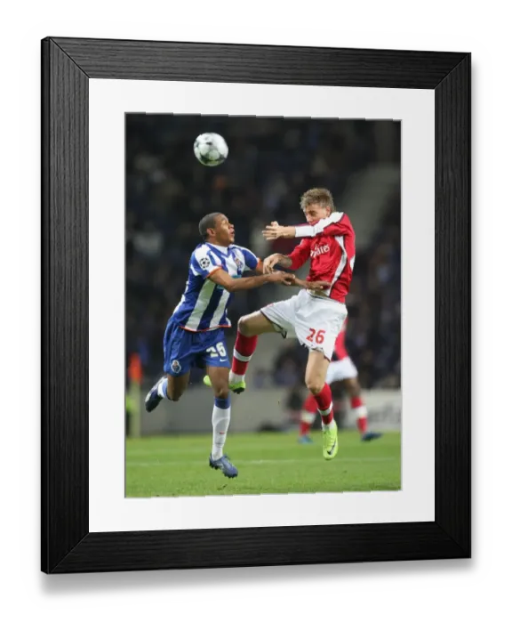Framed Print : Nicklas Bendtner (Arsenal) Fernando (FC Porto) Framed Print : Nicklas Bendtner (Arsenal) Fernando (FC Porto)