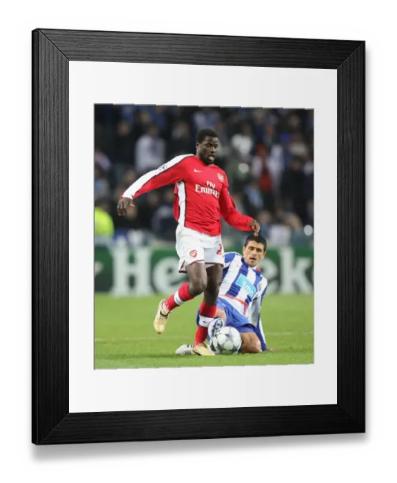 Framed Print : Emmanuel Eboue (Arsenal) Lucho (FC Porto) Framed Print : Emmanuel Eboue (Arsenal) Lucho (FC Porto)