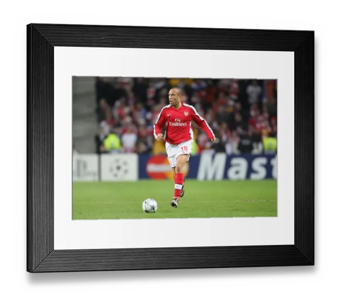 Framed Print : Mickael Silvestre (Arsenal)