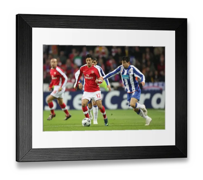 Framed Print : Vela's Double Strike: FC Porto Outshines Arsenal in Champions League Clash, 2008