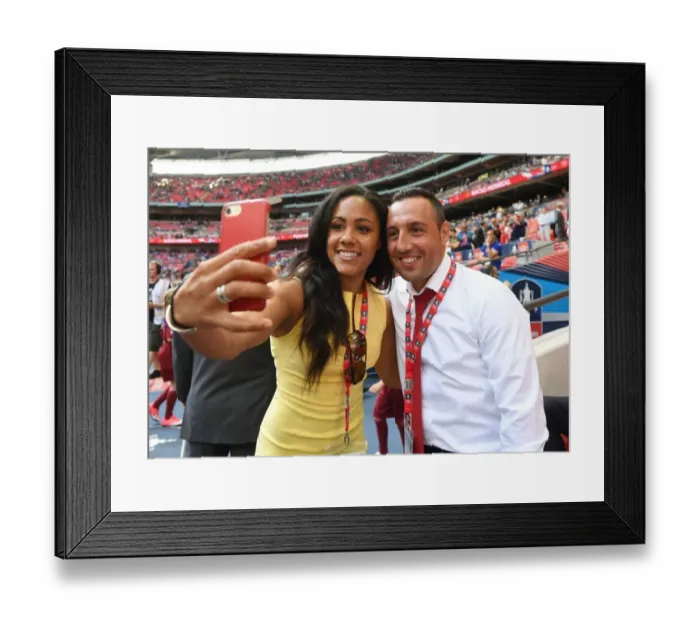 Framed Print : Arsenal's Alex Scott Comforts Injured Santi Cazorla Before FA Cup Final vs Chelsea Framed Print : Arsenal's Alex Scott Comforts Injured Santi Cazorla Before FA Cup Final vs Chelsea