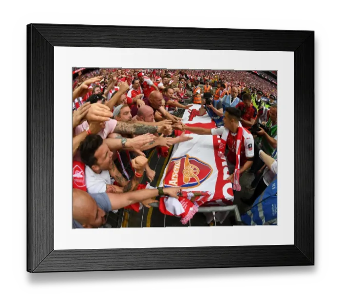 Framed Print : Alexis Sanchez and Arsenal Fans: FA Cup Victory Celebration over Chelsea