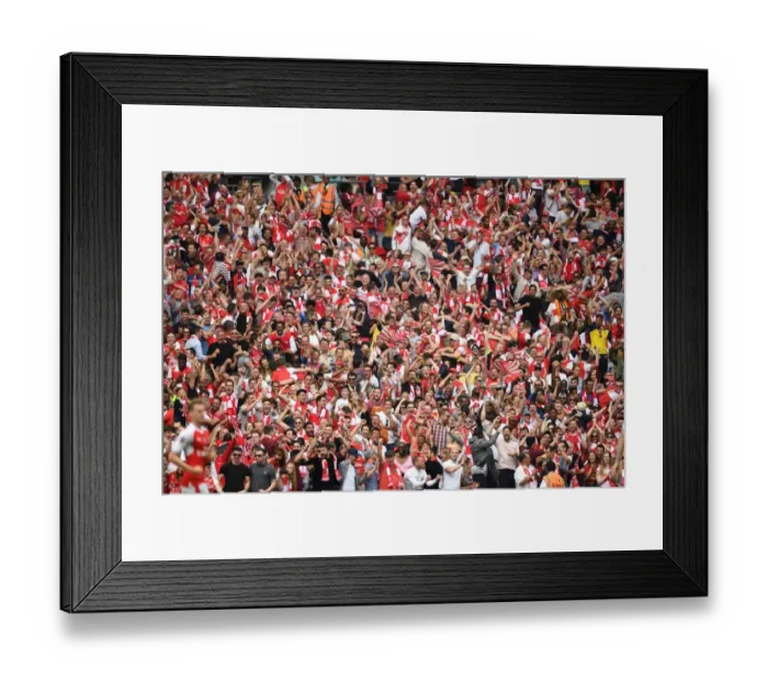 Framed Print : Arsenal Fans at the FA Cup Final: Arsenal vs. Chelsea, London, 2017 Framed Print : Arsenal Fans at the FA Cup Final: Arsenal vs. Chelsea, London, 2017