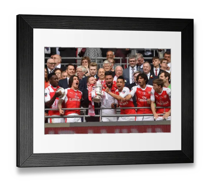 Framed Print : Danny Welbeck, Hector Bellerin, Shkodran Mustafi, Olivier Giroud, Francis Coquelin Framed Print : Danny Welbeck, Hector Bellerin, Shkodran Mustafi, Olivier Giroud, Francis Coquelin