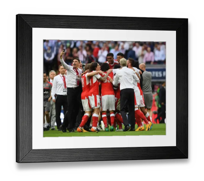 Framed Print : Gabriel (Arsenal) celebrates after the match